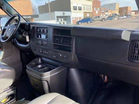 2017 Chevrolet Express LS 2500