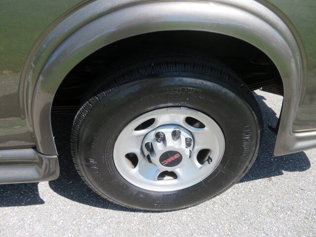 2021 GMC Savana LS 2500