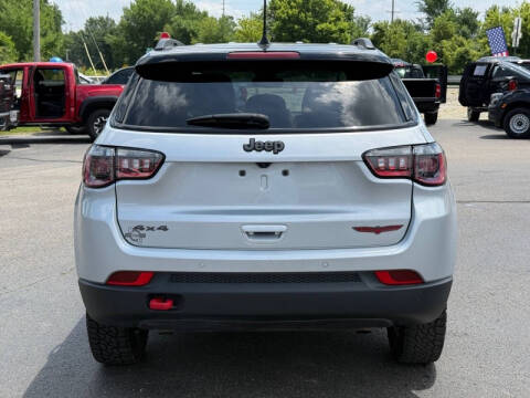 2025 Jeep Compass Trailhawk