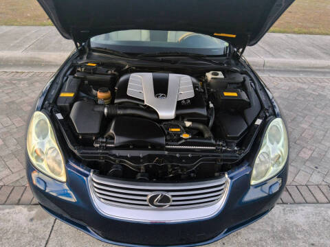 2004 Lexus SC 430