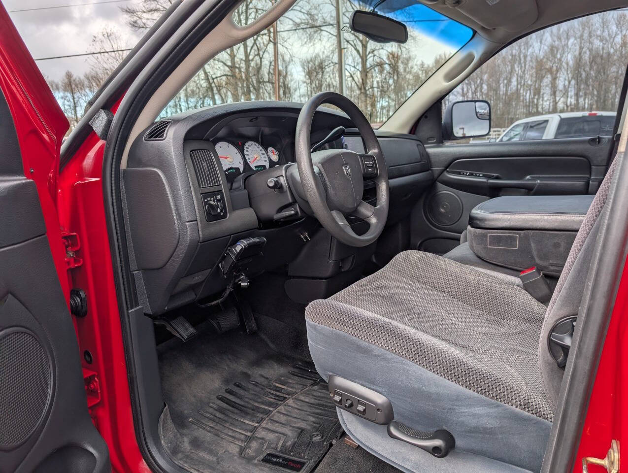 used 2005 Dodge Ram 3500 car, priced at $25,999