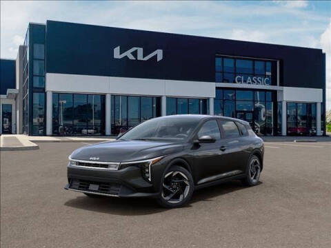 2026 Kia K4 Hatchback EX Photo