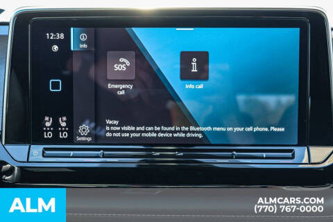 2025 Volkswagen Atlas Cross Sport SE