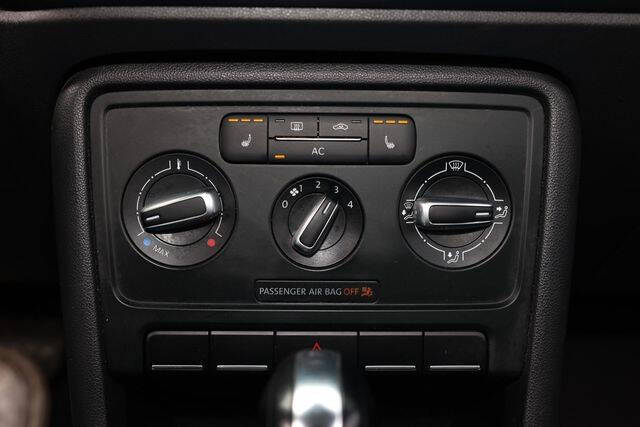 2012 Volkswagen Beetle