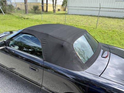 2002 Ford Thunderbird Deluxe