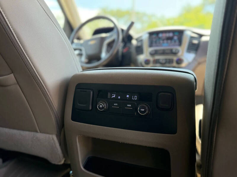 2018 Chevrolet Suburban LT