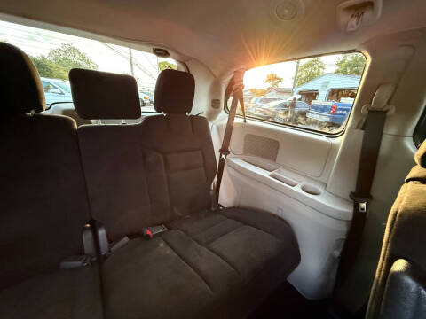 2016 Dodge Grand Caravan SE