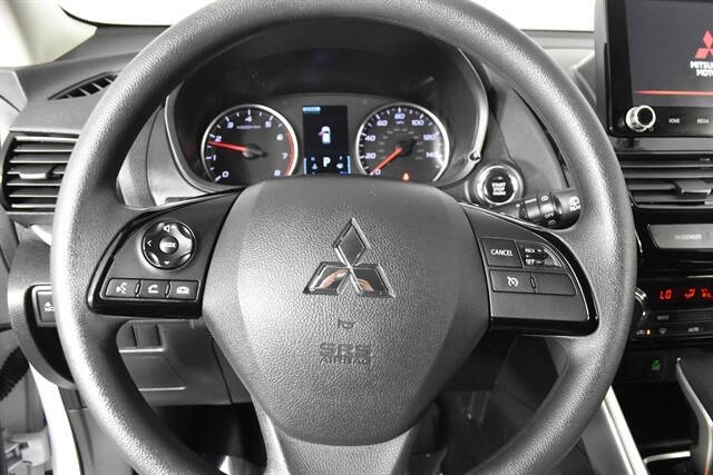 2024 Mitsubishi Eclipse Cross LE