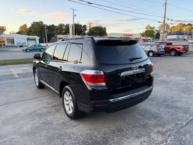 2012 Toyota Highlander for sale at Nutfield Petroleum in Londonderry, NH