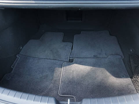 2017 Kia Cadenza Limited