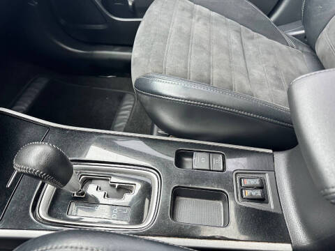 2019 Mitsubishi Outlander SE