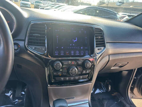 2019 Jeep Grand Cherokee Altitude