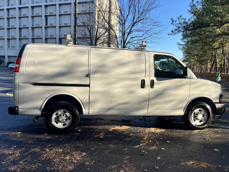 2019 Chevrolet Express 2500