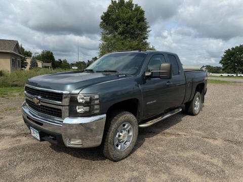 2010 Chevrolet Silverado 2500HD for sale at D & T AUTO INC in Columbus MN