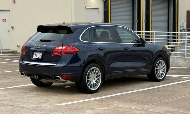 2011 Porsche Cayenne S