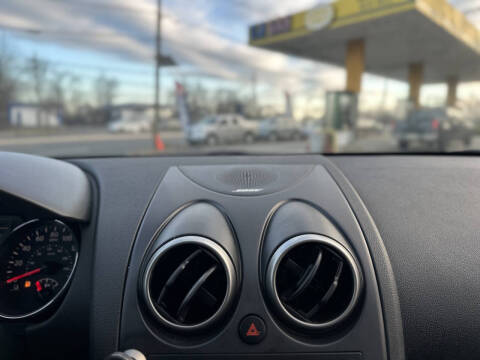 2012 Nissan Rogue SV w/SL Package