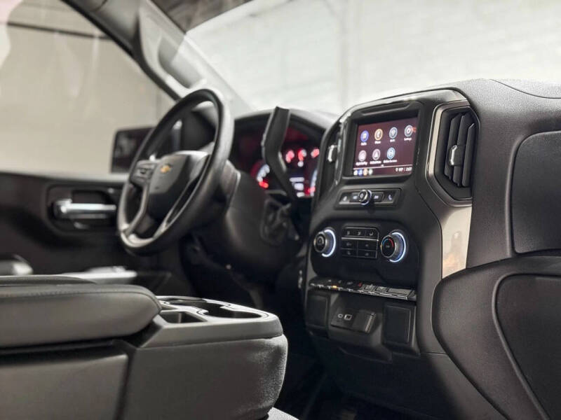 2025 Chevrolet Silverado 1500 Work Truck