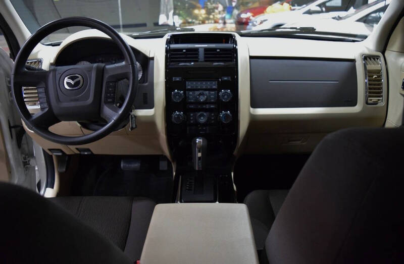 2009 Mazda Tribute i Touring
