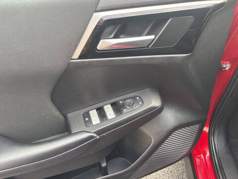 2023 Mitsubishi Outlander ES