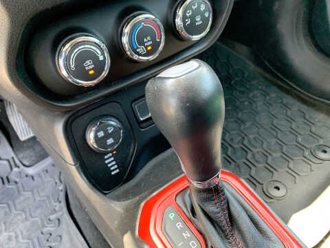 2016 Jeep Renegade Trailhawk