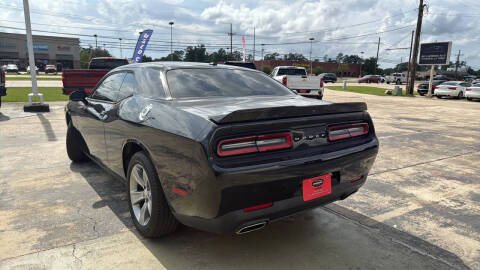 2020 Dodge Challenger SXT