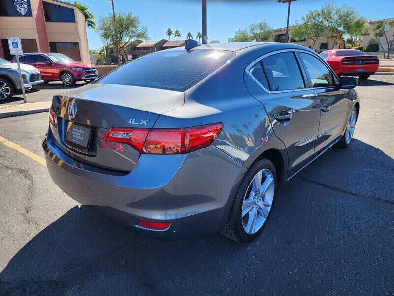 2014 Acura ILX 2.0L w/Tech