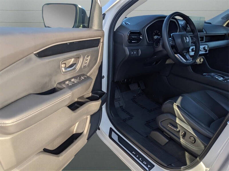 2024 Honda Pilot Touring