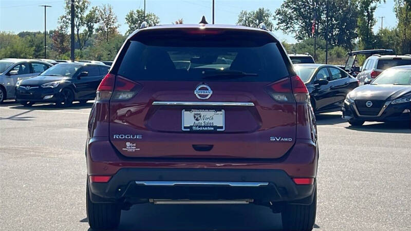 2020 Nissan Rogue SV