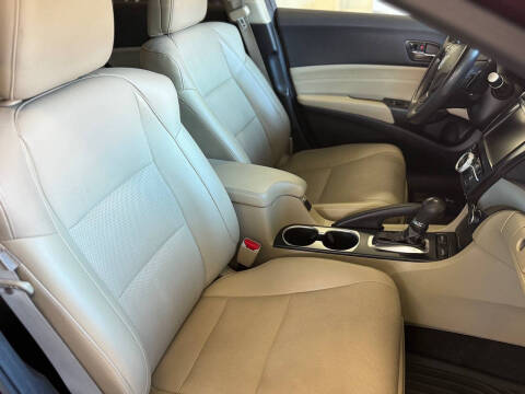 2016 Acura ILX w/Premium