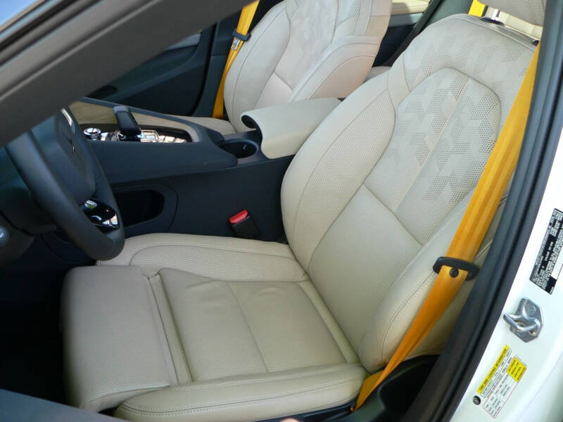 2022 Polestar 2 Long Range Dual Motor