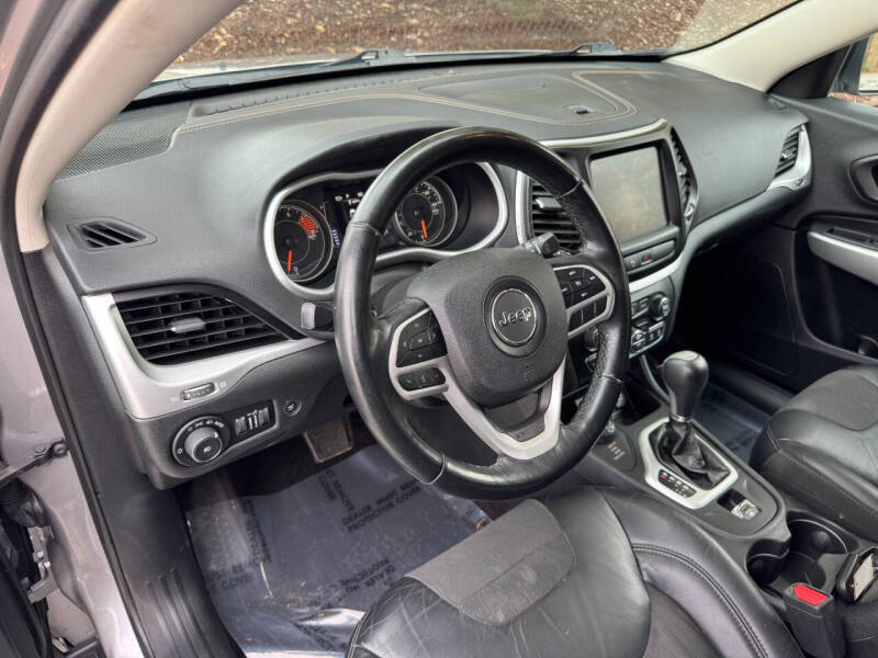 2018 Jeep Cherokee Latitude Plus