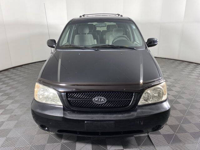 2005 Kia Sedona LX