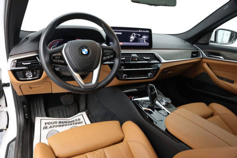 2023 BMW 5 Series 530i