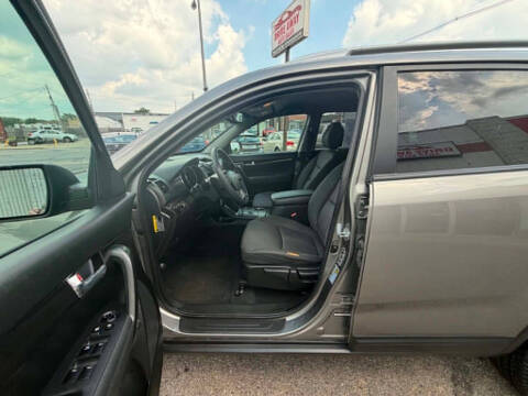 2011 Kia Sorento LX