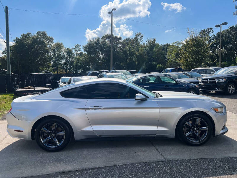 2015 Ford Mustang V6