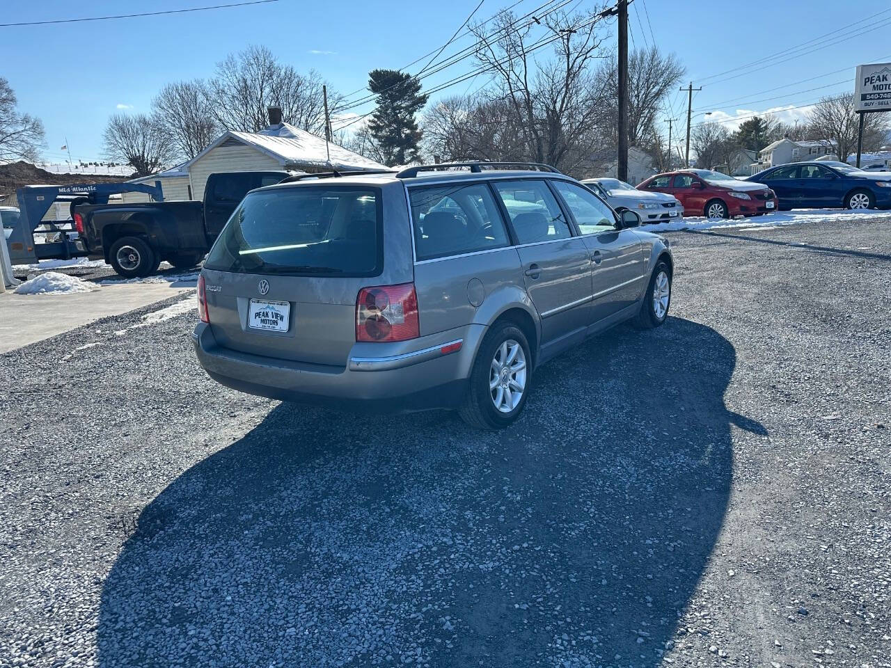 2004 Volkswagen Passat for sale at PEAK VIEW MOTORS in Mount Crawford, VA