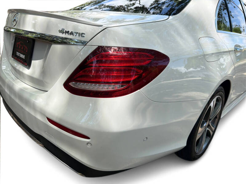 2017 Mercedes-Benz E-Class E 300 4MATIC