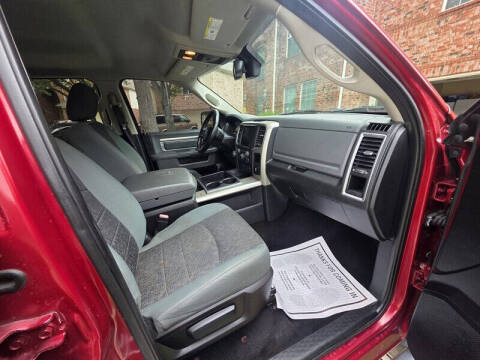 2015 RAM 1500 SLT