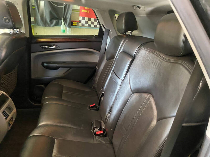 2011 Cadillac SRX Luxury Collection