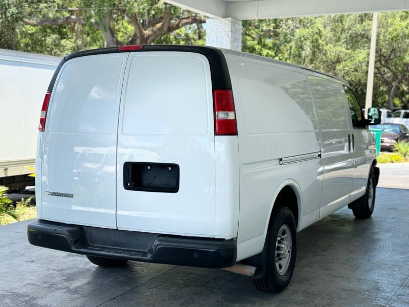 2017 Chevrolet Express 3500