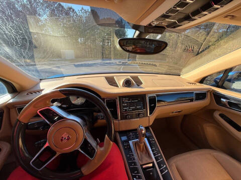 2015 Porsche Macan S