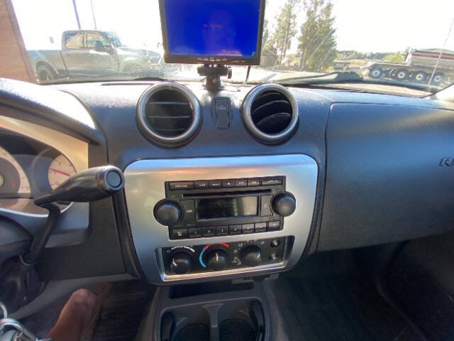 2006 Mitsubishi Raider Duro Cross V8