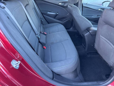 2017 Chevrolet Cruze LT Auto