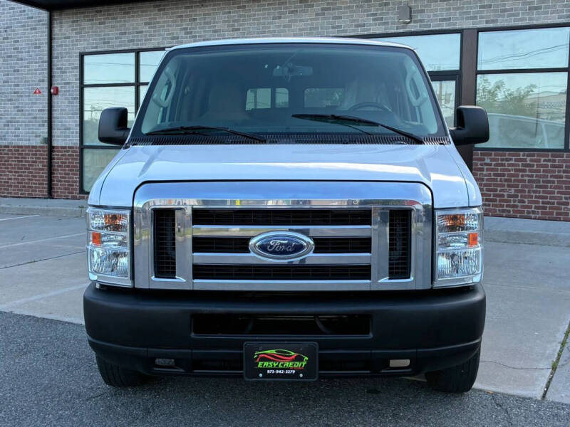 2013 Ford E-Series E-350 SD XLT