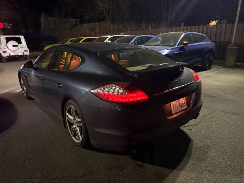 2011 Porsche Panamera
