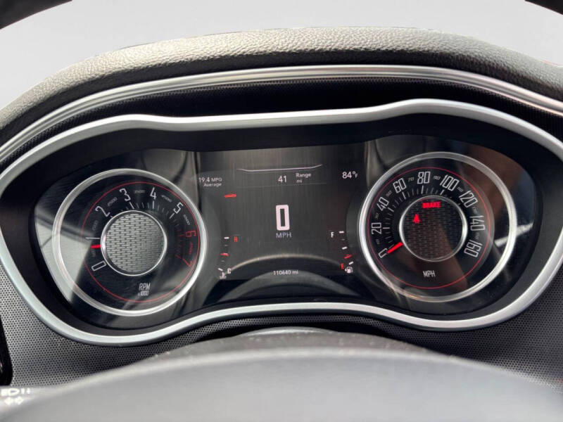 2015 Dodge Challenger R/T Plus