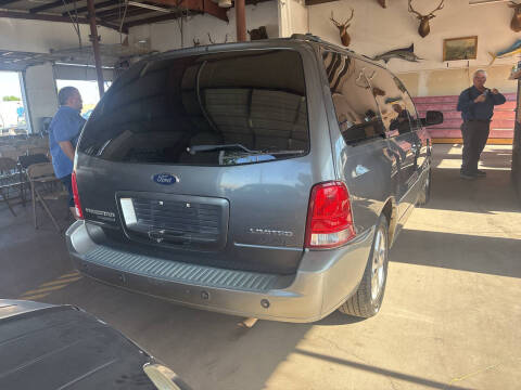 2005 Ford Freestar Limited