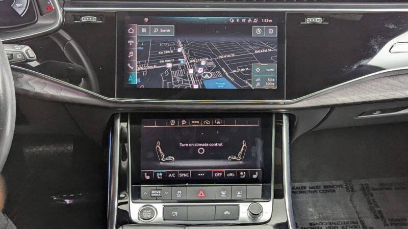 2022 Audi Q8 quattro Premium Plus 55 TFSI