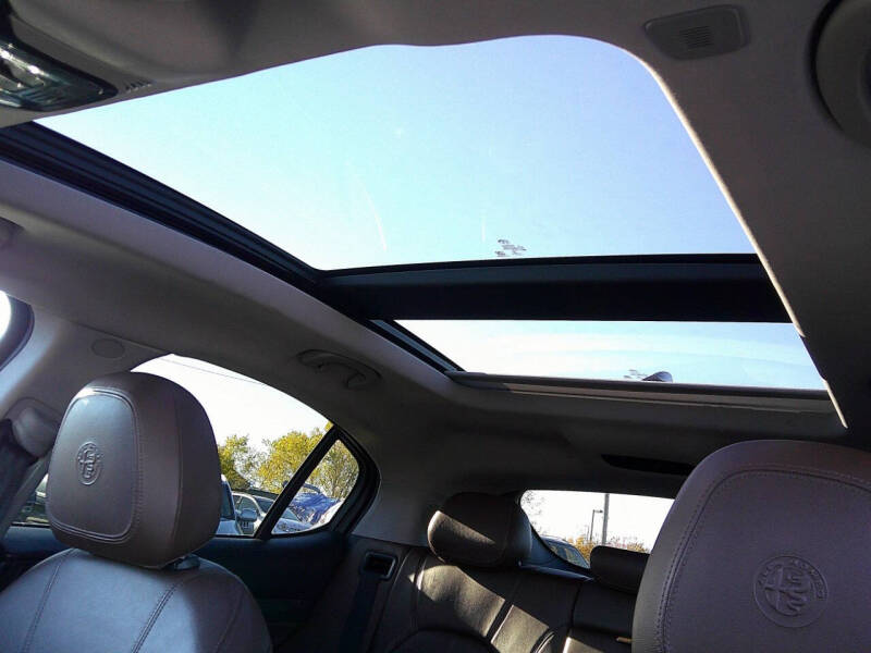 2018 Alfa Romeo Stelvio Ti