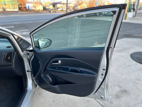 2015 Kia Rio 5-Door LX